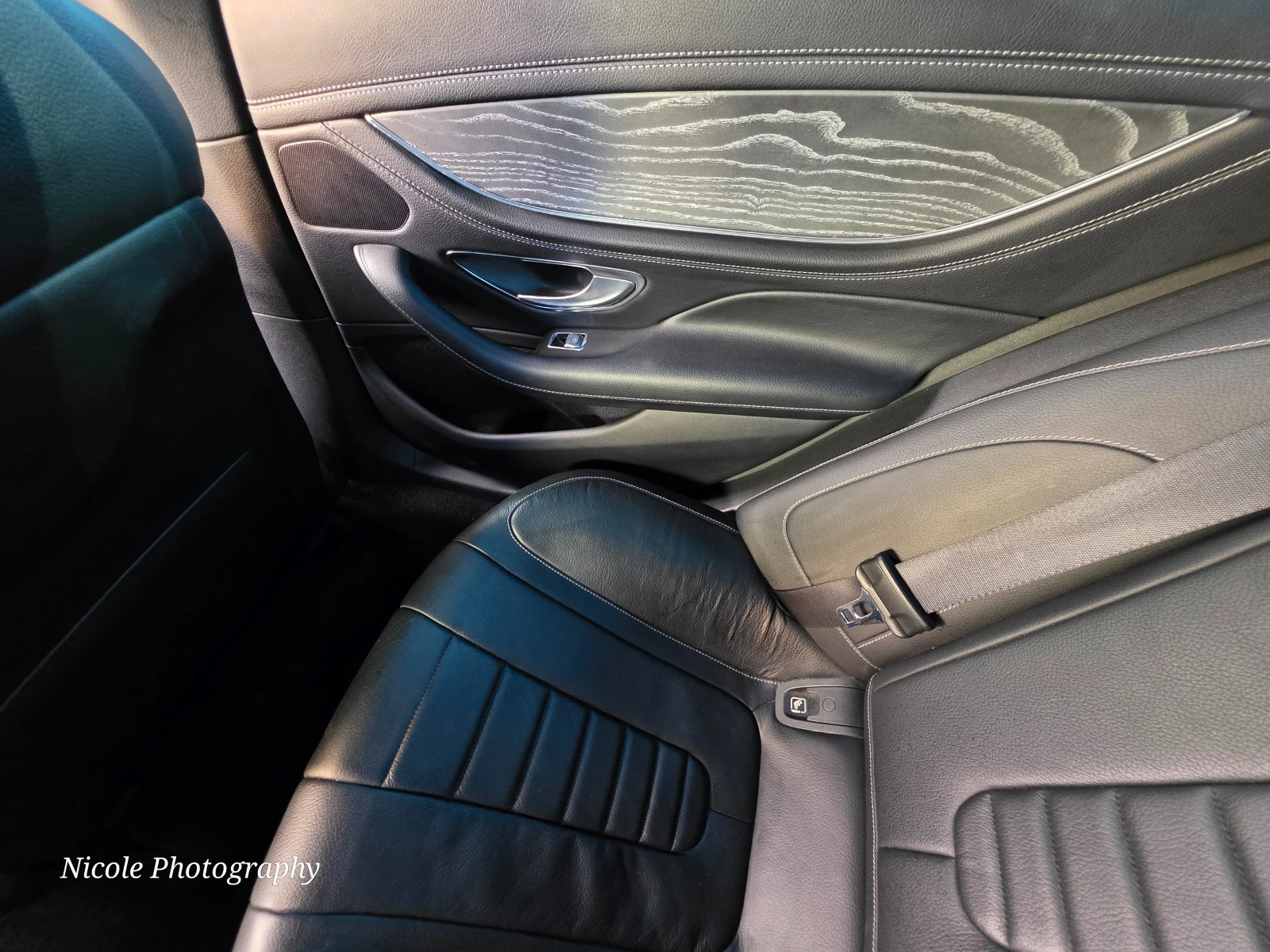 Mercedes-Benz CLS 350, снимка 11 - Автомобили и джипове - 56308227