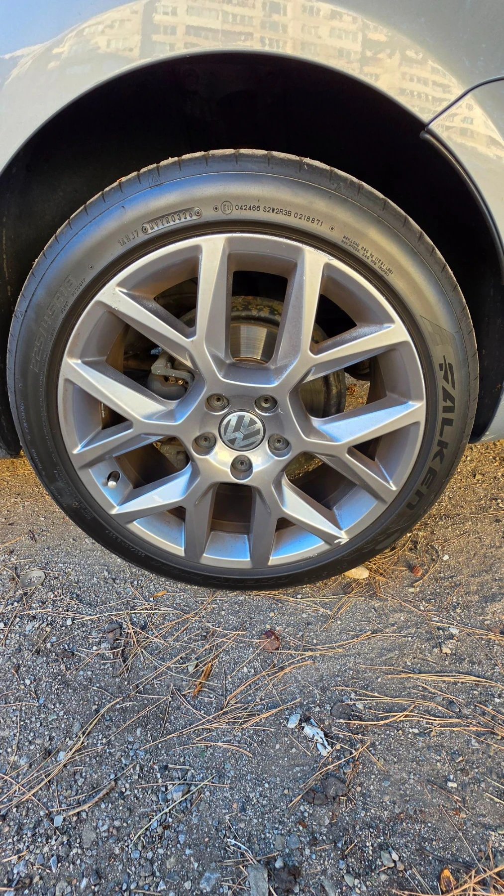 VW Touran 1.9 TDI 105 �.�. R-Line | 2009 �. | 5 �����  | Mobile.bg � ����������� 5