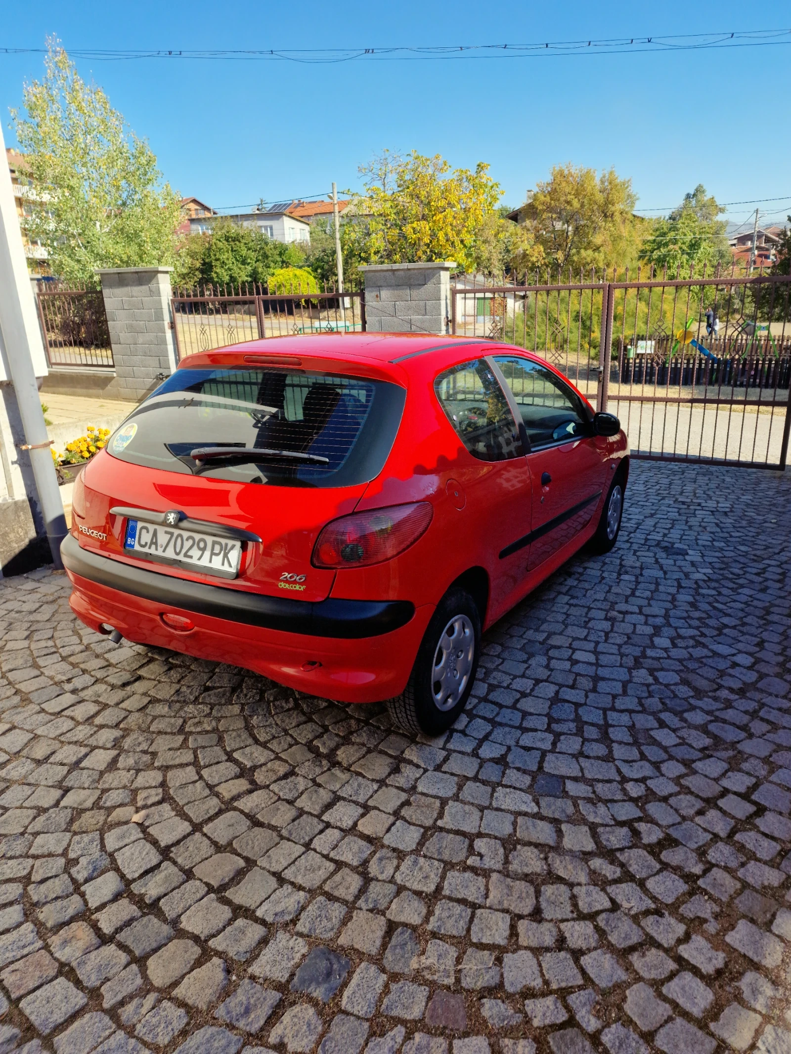 Peugeot 206, снимка 3 - Автомобили и джипове - 56372097