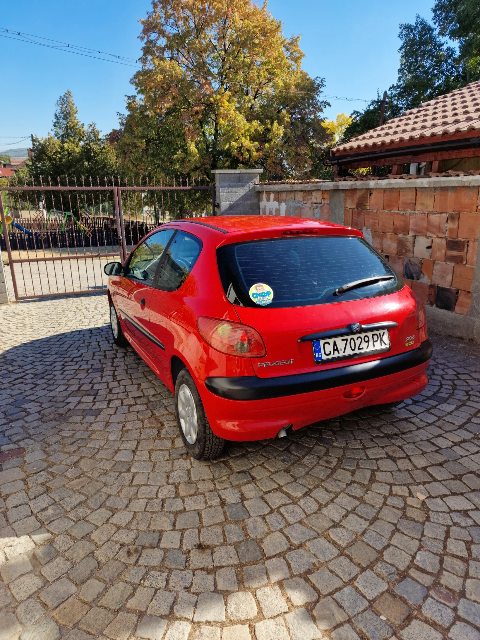 Peugeot 206, снимка 4 - Автомобили и джипове - 56372097