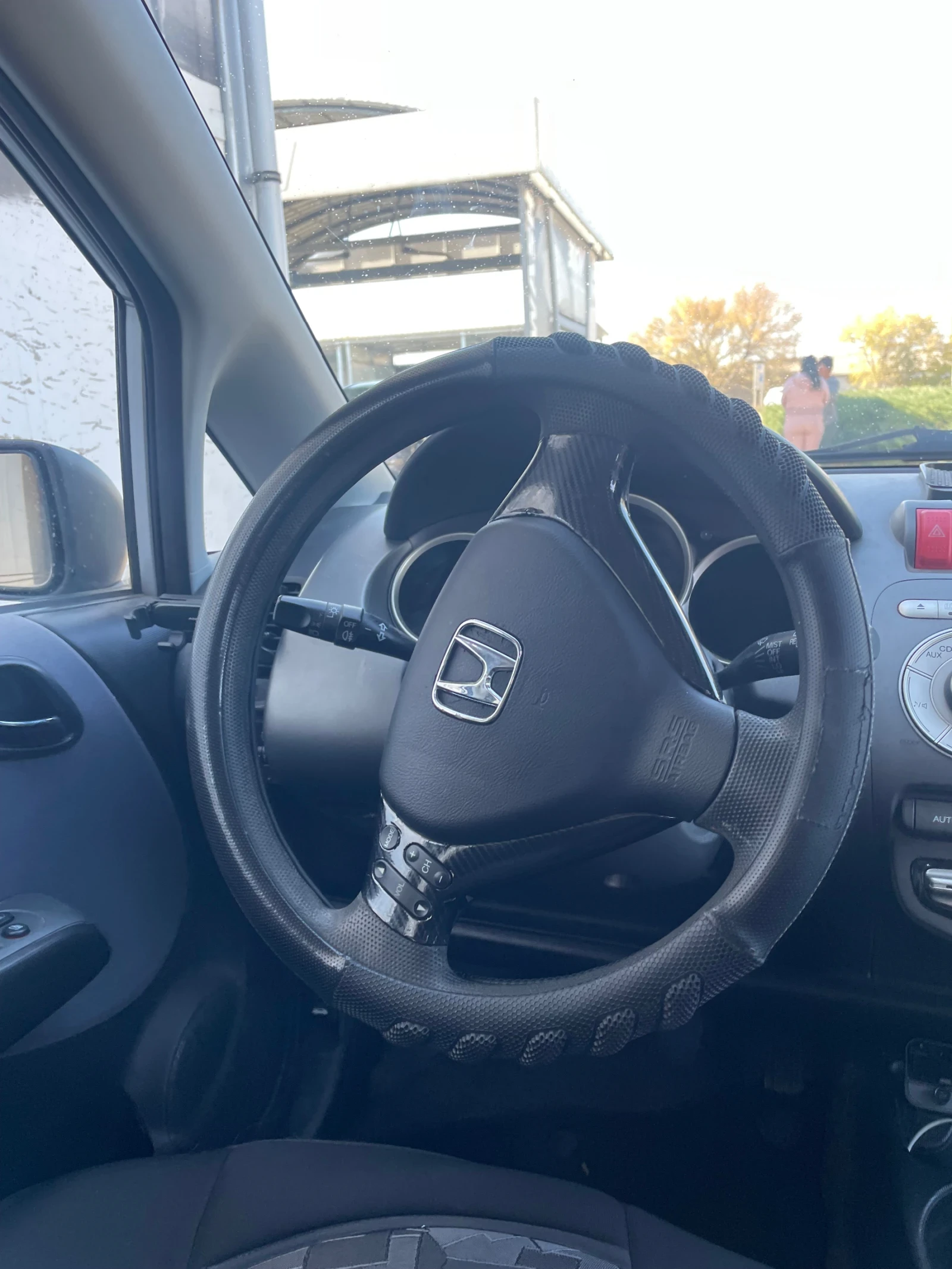 Honda Jazz, снимка 2 - Автомобили и джипове - 56439998