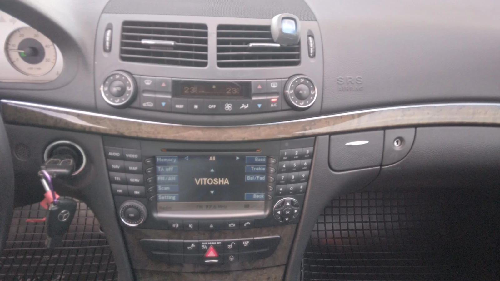 Mercedes-Benz E 320 Mercedes-Benz E-Klasse E 320 CDI Avantgarde | Mobile.bg � ����������� 16