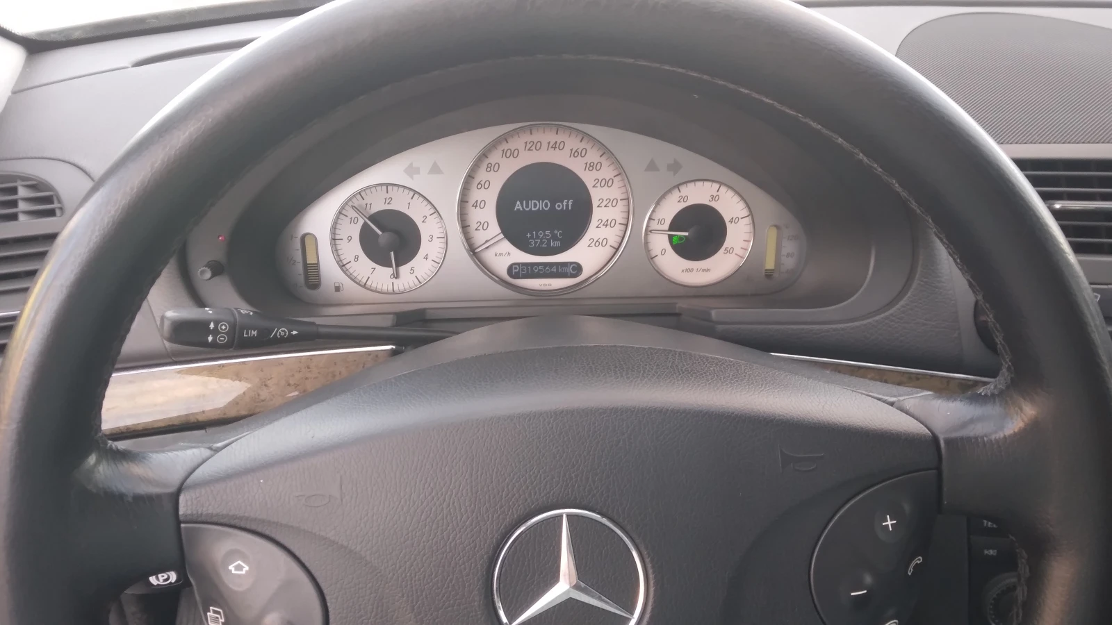 Mercedes-Benz E 320 Mercedes-Benz E-Klasse E 320 CDI Avantgarde | Mobile.bg � ����������� 14