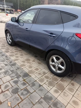 Hyundai IX35 2000куб./4х4/Газ/Бензин, снимка 6