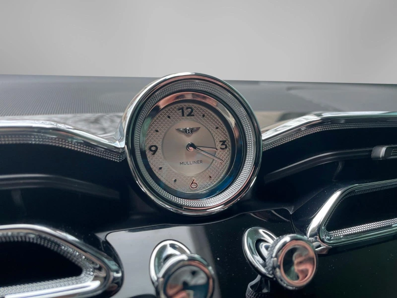 Bentley Bentayga V8/LONG/MULLINER/NAIM/PANO/360/HEAD UP/BLACKLINE/, снимка 11 - Автомобили и джипове - 52280334