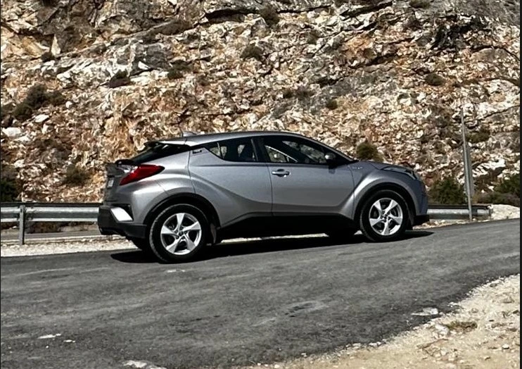 Toyota C-HR  - изображение 3