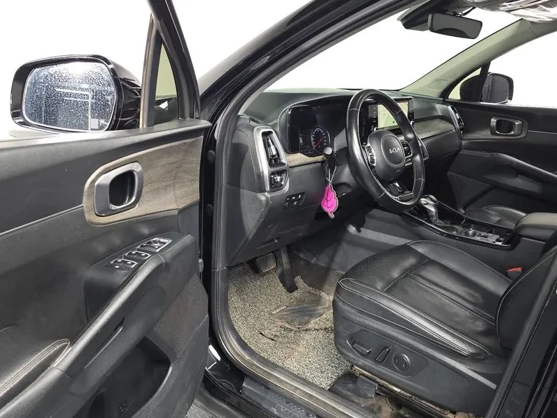 Kia Sorento 2.2 CRDI 4WD - САМО 30% АВАНС, снимка 10 - Автомобили и джипове - 56018247