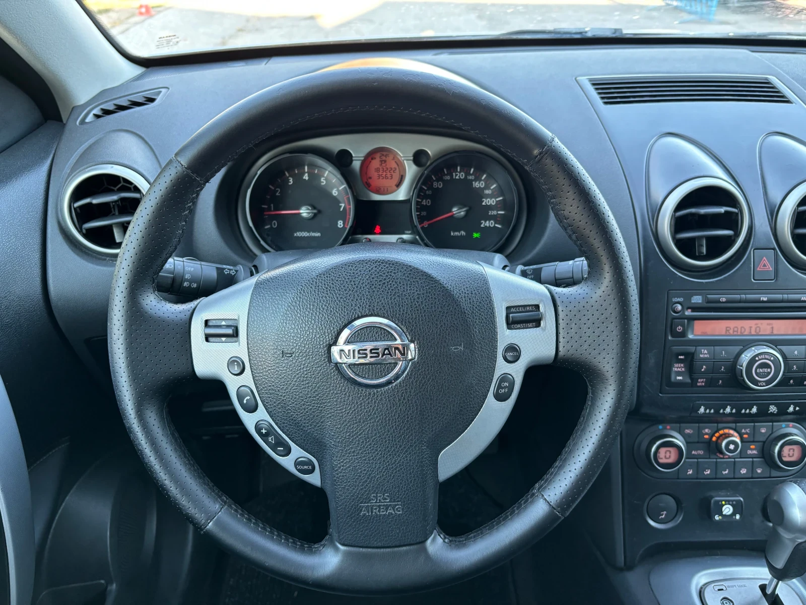 Nissan Qashqai 2, 0 i + GPL /Lovato/-141 к.с. Автоматик/Кожа/Keyl - изображение 9