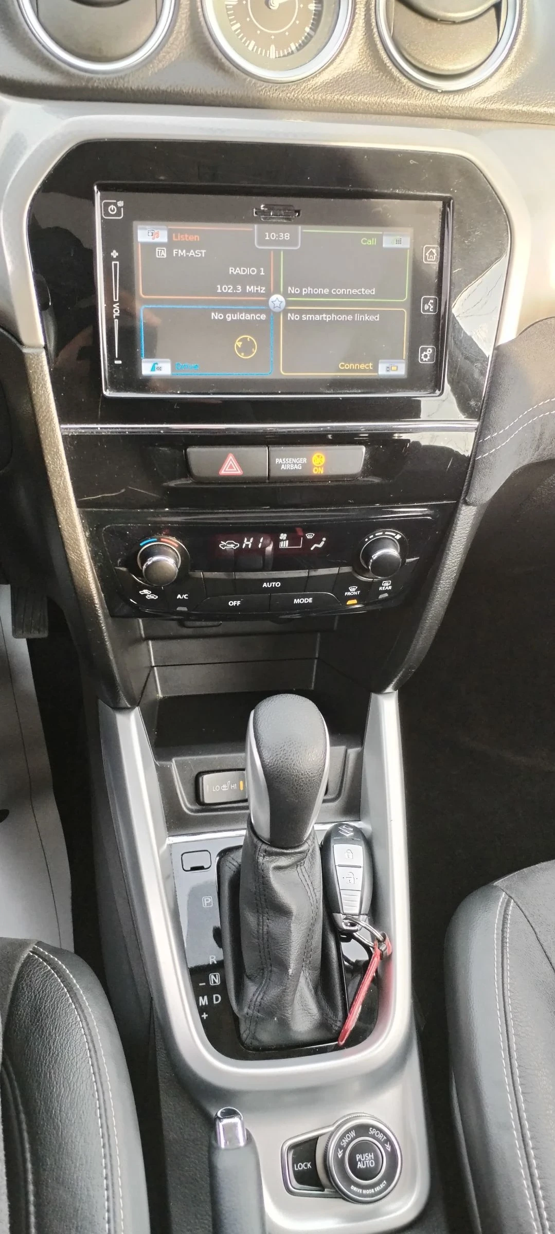 Suzuki Vitara 1.6TD Swiss Automatic | Mobile.bg   16