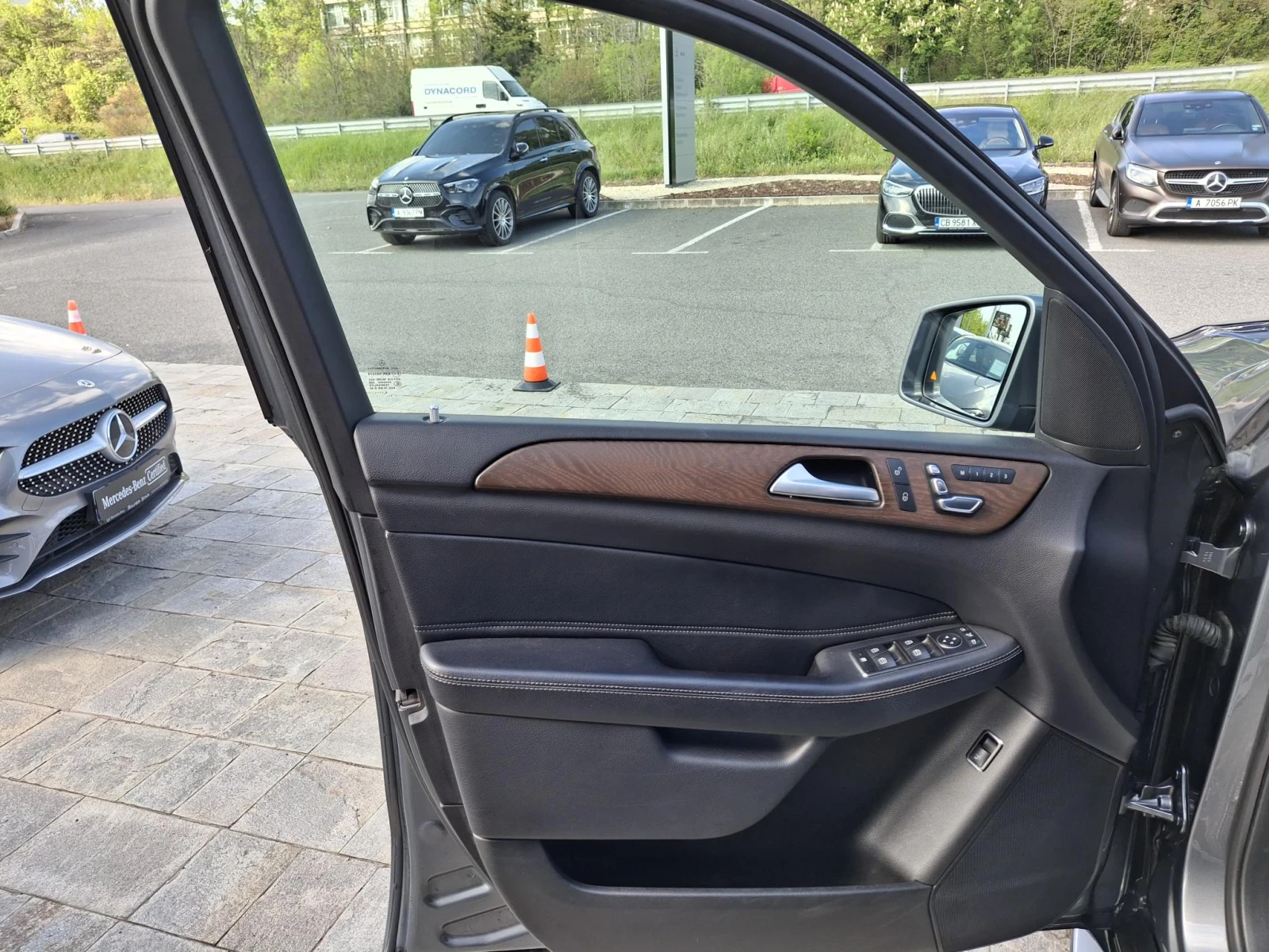 Mercedes-Benz GLS 350 d 4MATIC - изображение 8