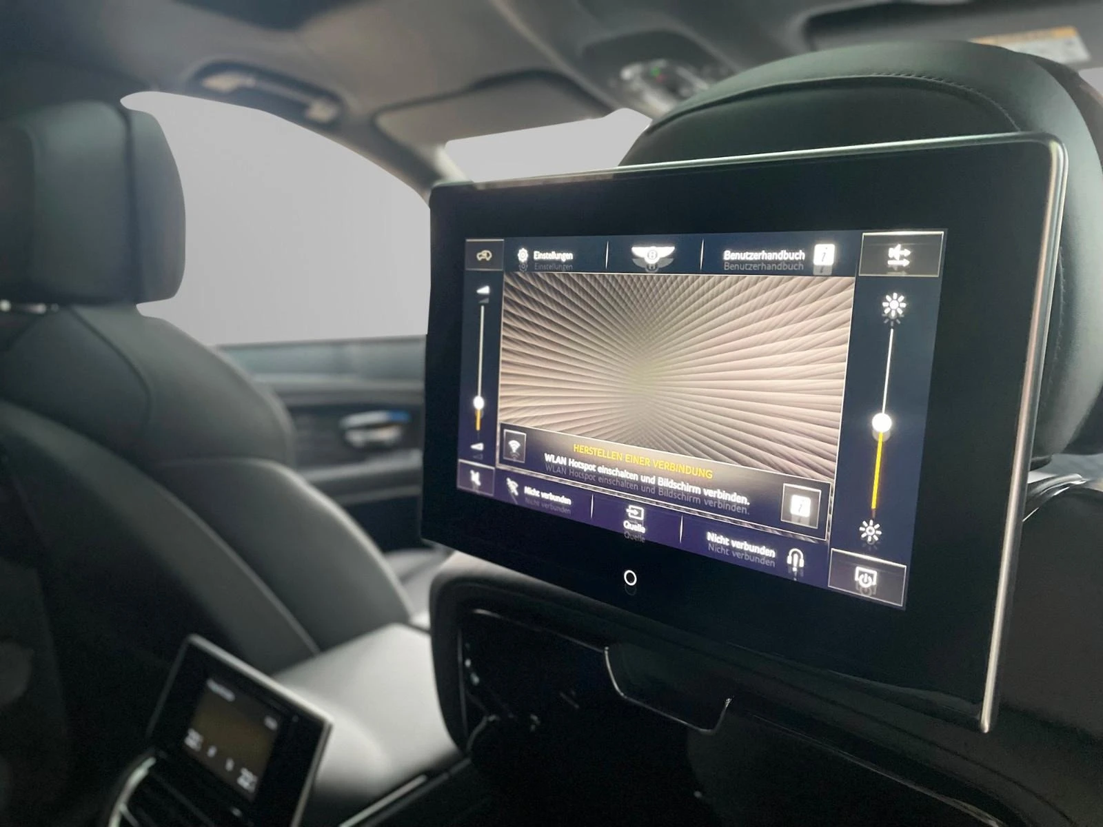 Bentley Bentayga V8/LONG/MULLINER/NAIM/PANO/360/HEAD UP/BLACKLINE/ | Mobile.bg   15