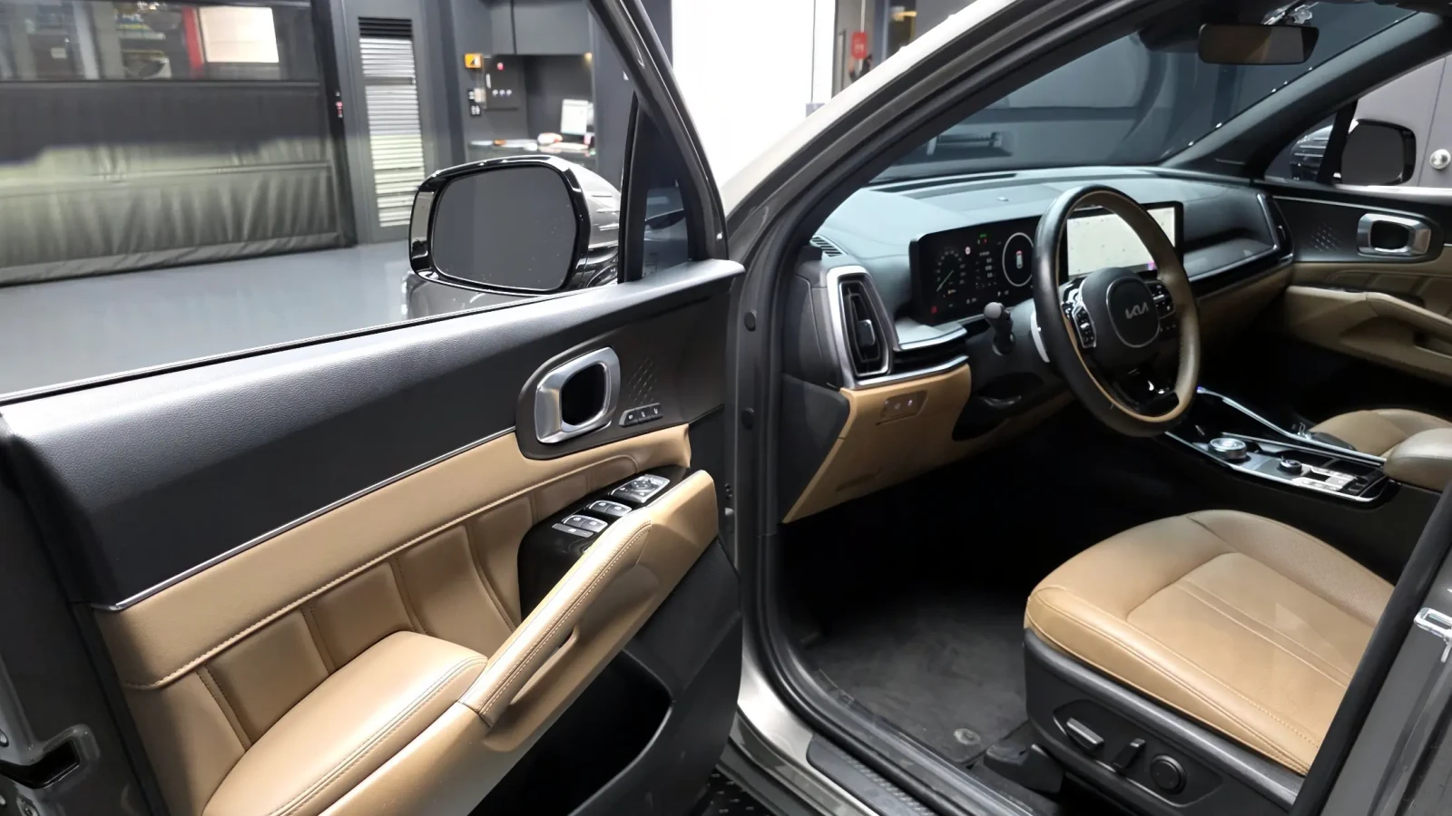 Kia Sorento 2024* NOBLESSE* КРАЙНА ЦЕНА, снимка 9 - Автомобили и джипове - 54378230