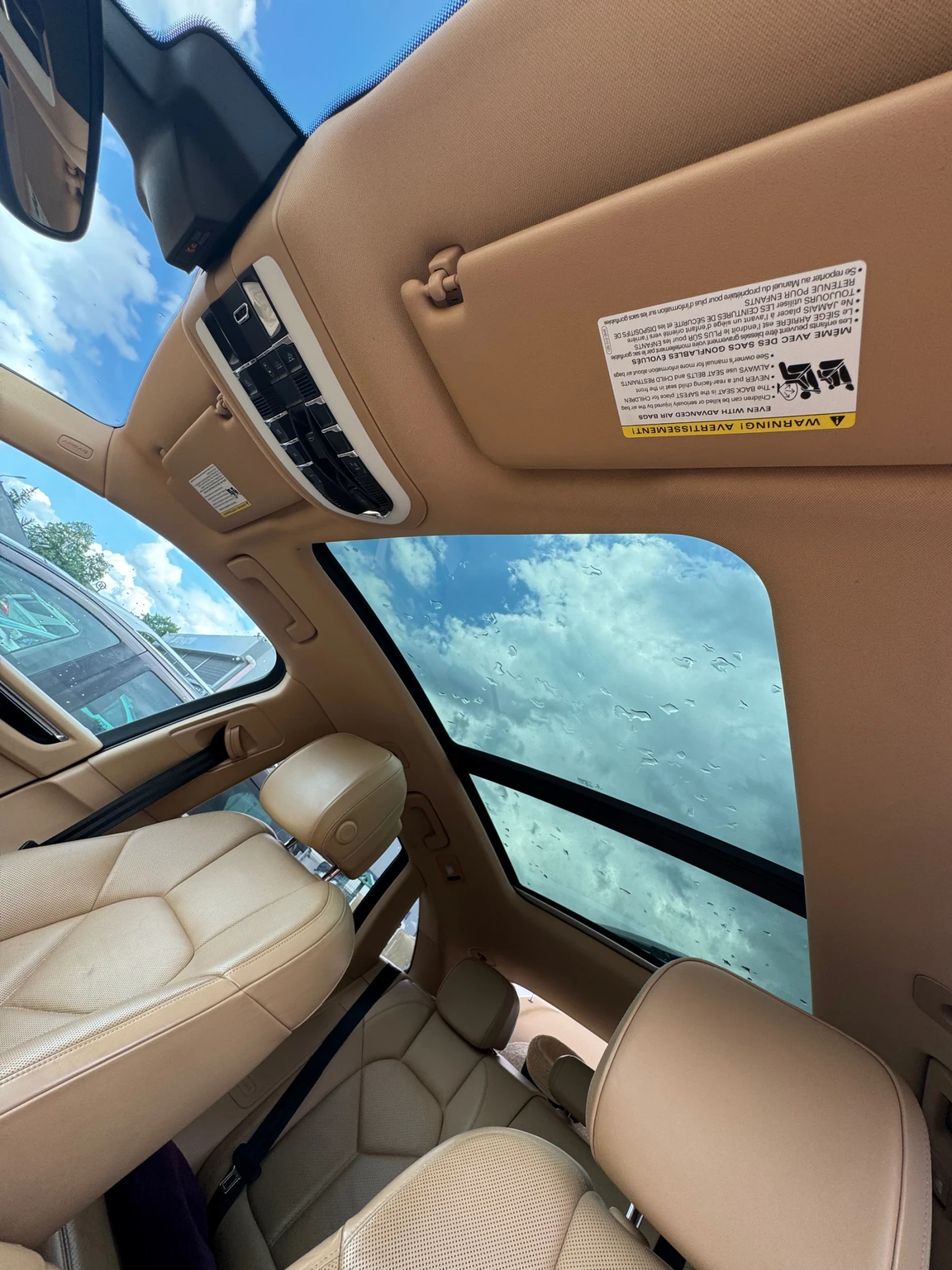 Porsche Macan Porsche Macan S 3.0 Bi-Turbo * CarPlay* * Обдухван, снимка 9 - Автомобили и джипове - 54493329