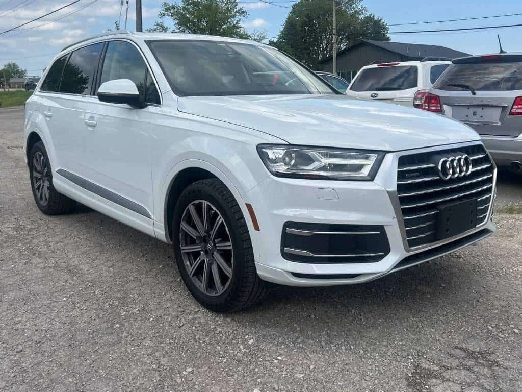 Audi Q7 3.0T Komfort / CAMERA / ПОДГРЕВИ / , снимка 14 - Автомобили и джипове - 54628170