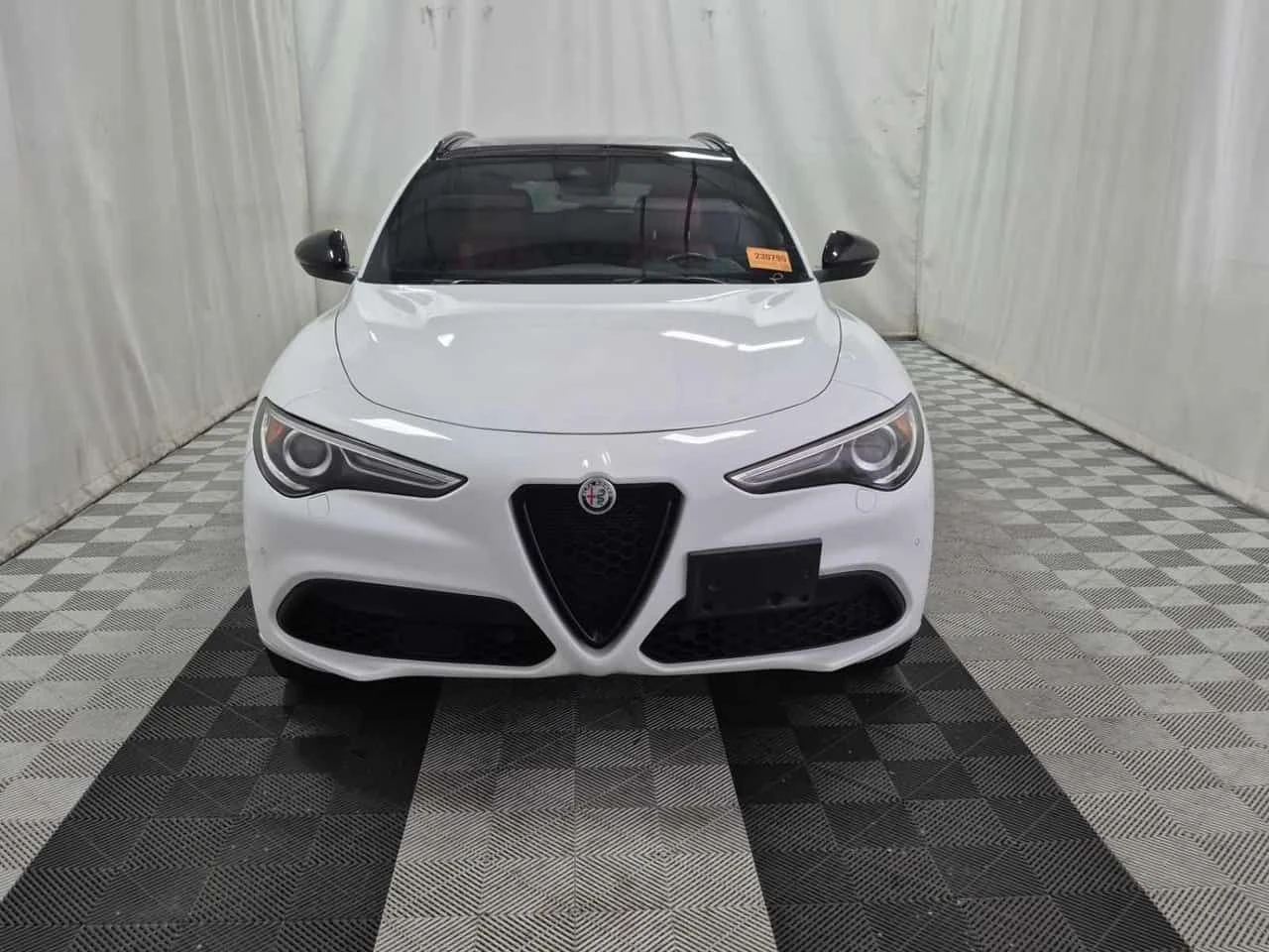 Alfa Romeo Stelvio * Veloce * АВТОКРЕДИТ БЕЗ ПЪРВОНАЧАЛНА ВНОСКА* , снимка 6 - Автомобили и джипове - 55587457