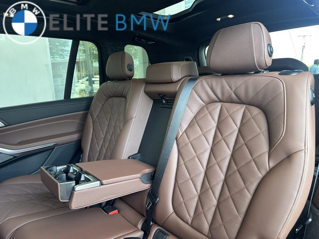 BMW X7 xDrive40i/M sport/ВЪЗДУХ/ПАНО/360/HUD/HARMAN/ADAP/, снимка 15 - Автомобили и джипове - 55941045