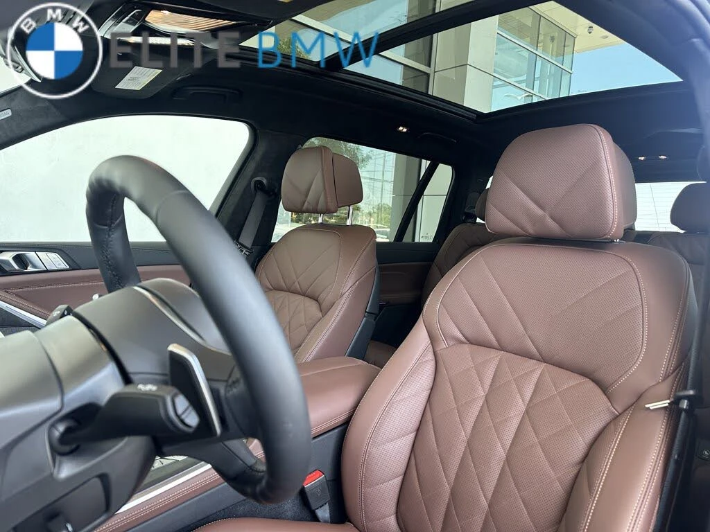 BMW X7 xDrive40i/M sport/ВЪЗДУХ/ПАНО/360/HUD/HARMAN/ADAP/, снимка 6 - Автомобили и джипове - 55941045