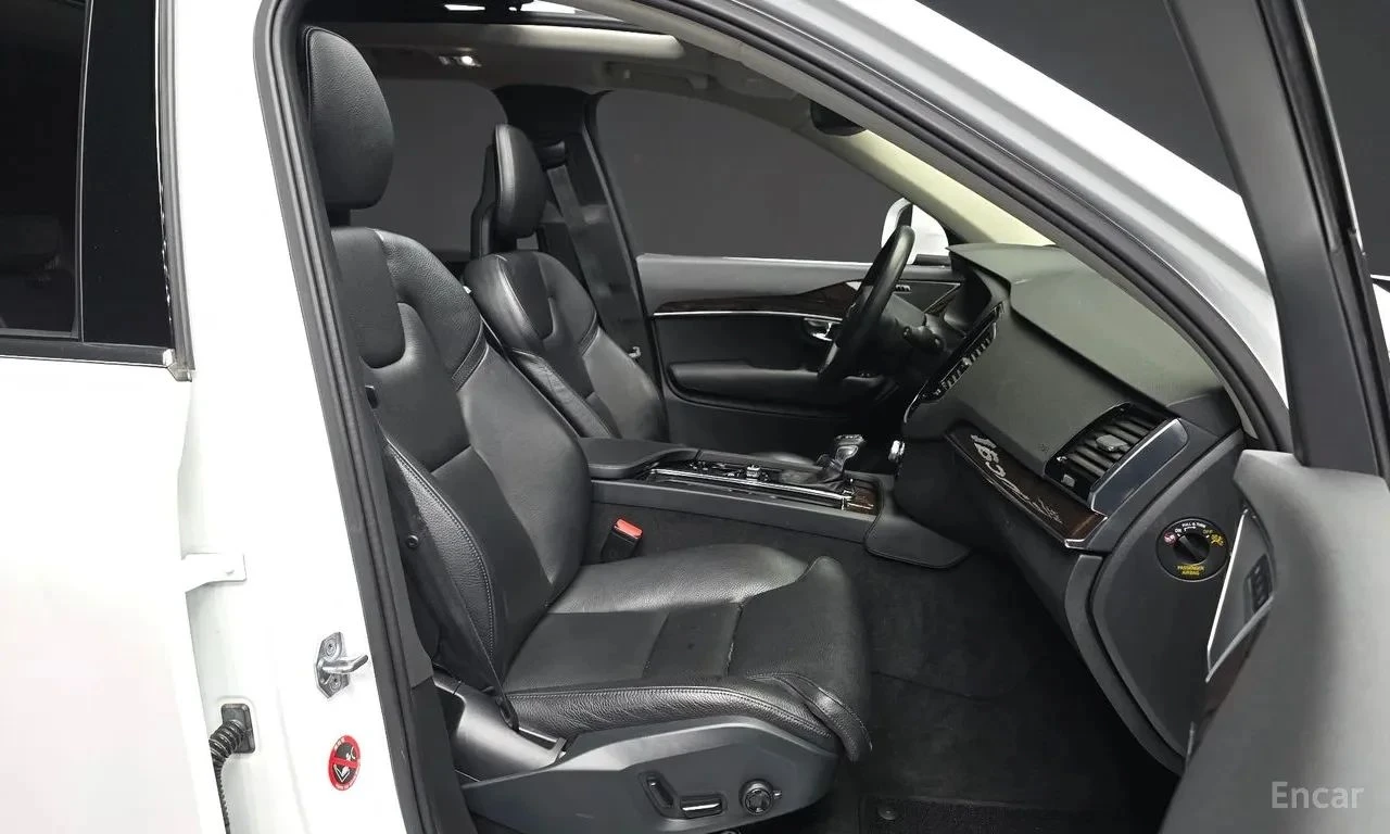 Volvo Xc90, снимка 12 - Автомобили и джипове - 56706079