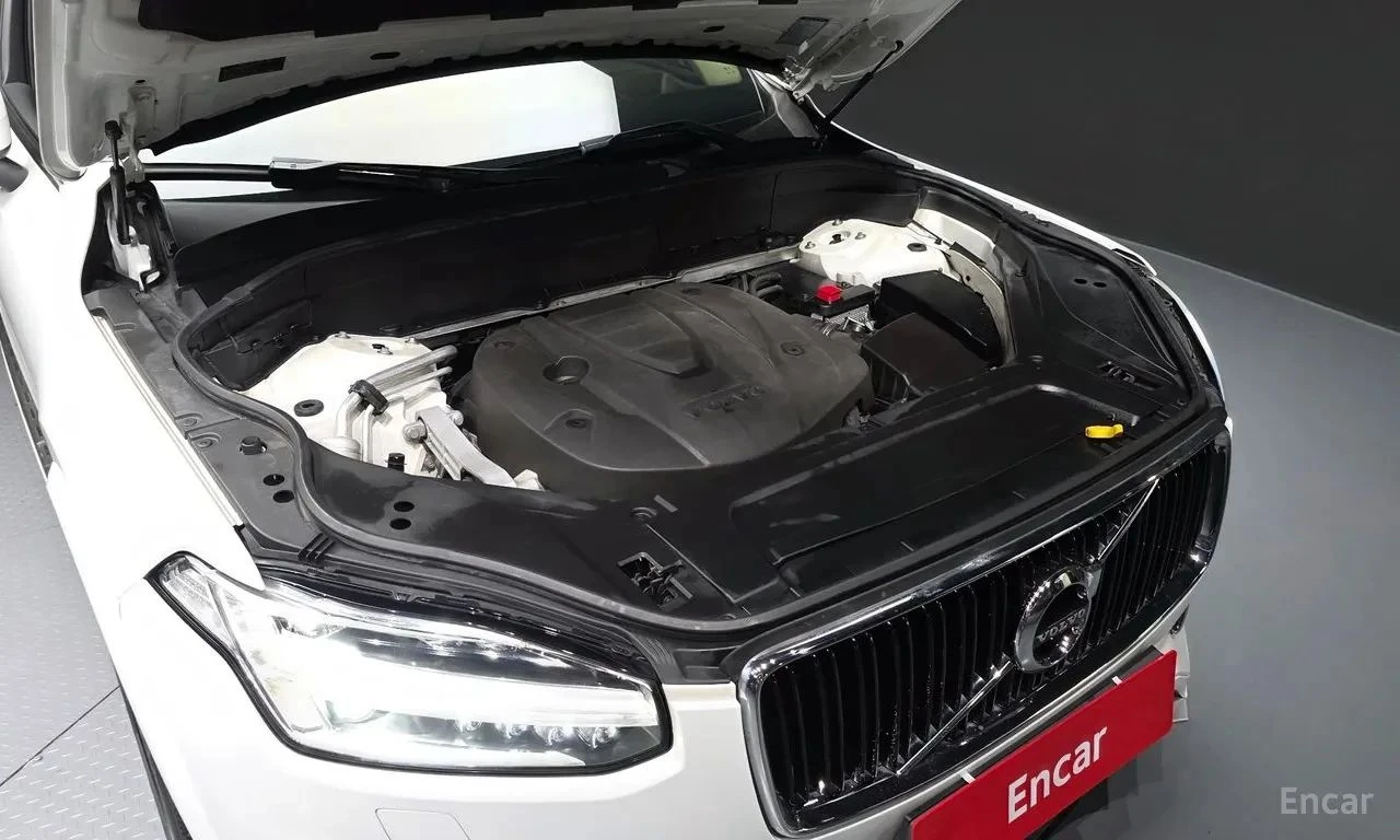 Volvo Xc90, снимка 4 - Автомобили и джипове - 56706079