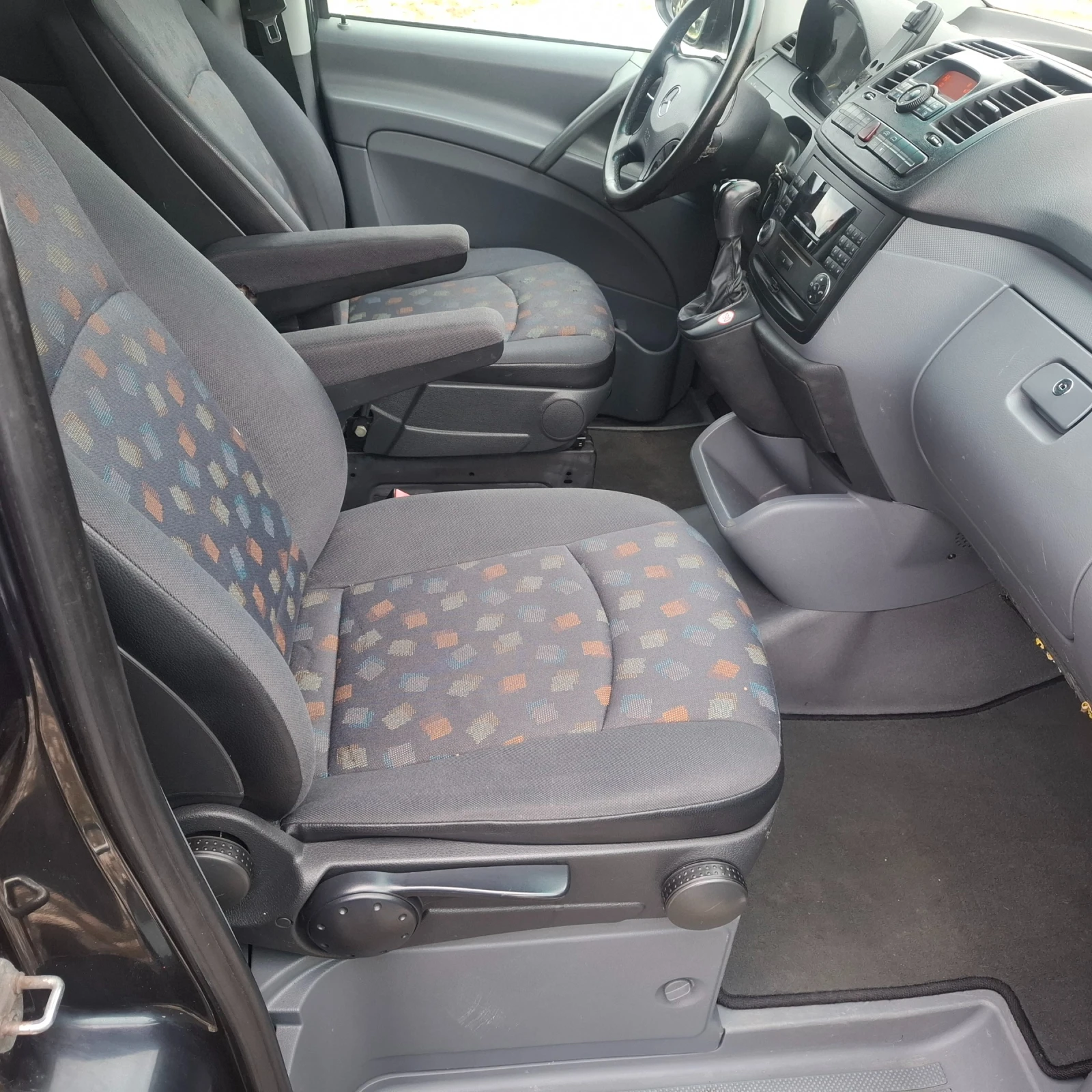 Mercedes-Benz Viano �������� 3, 0 CDI 204 ��. ����� ����������� | Mobile.bg � ����������� 13