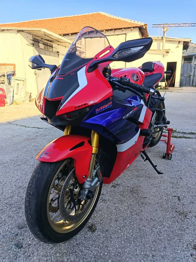 Honda Cbr Honda CBR 1000RR-R SP, снимка 2 - Мотоциклети и мототехника - 51065739