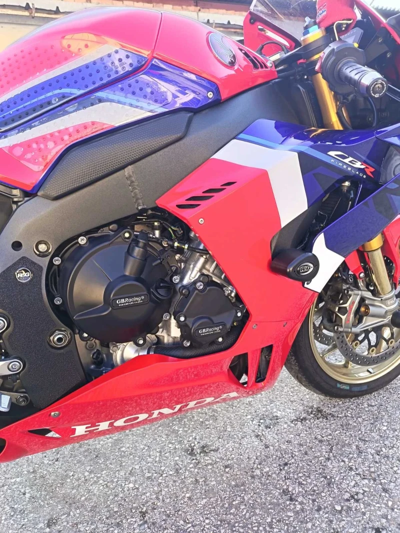 Honda Cbr Honda CBR 1000RR-R SP, снимка 8 - Мотоциклети и мототехника - 51065739