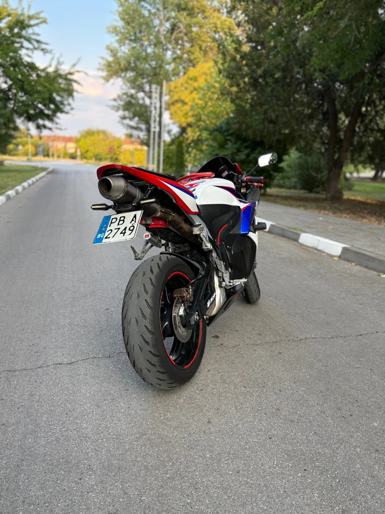 Honda Cbr 600RR, снимка 4 - Мотоциклети и мототехника - 55578885