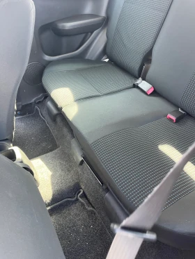 Suzuki Swift 1.3 бензин/климатик, снимка 11