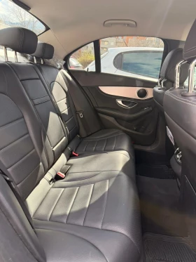 Mercedes-Benz C 200 Седан, снимка 14