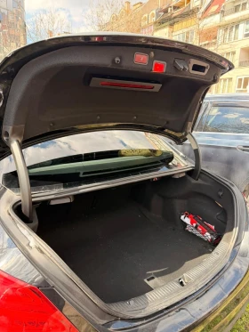 Mercedes-Benz C 200 Седан, снимка 5