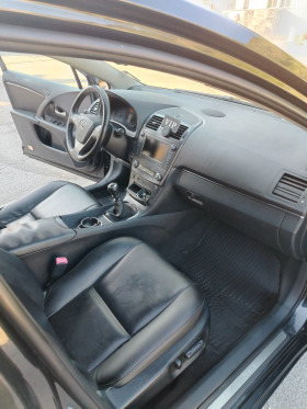 Toyota Avensis 2.2 D-CAT, снимка 4