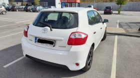 Toyota Auris, снимка 2