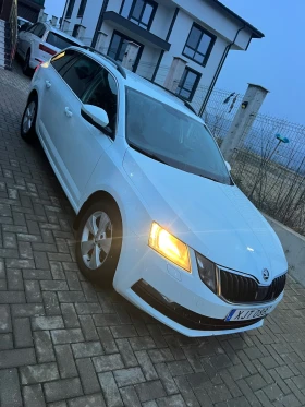 Skoda Octavia Skoda Octavia (комби) CNC 1.5 - 8300 € / 16233.39 лв. - 32314202 3