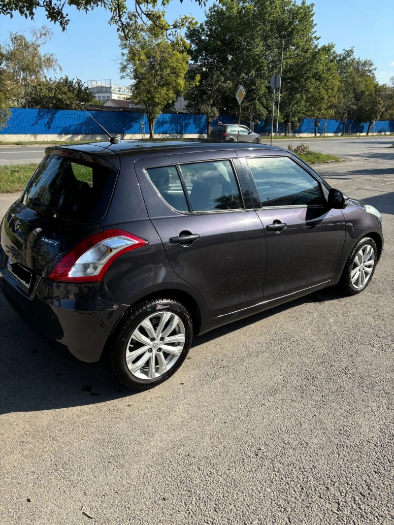 Suzuki Swift 1.2, снимка 3 - Автомобили и джипове - 47335019