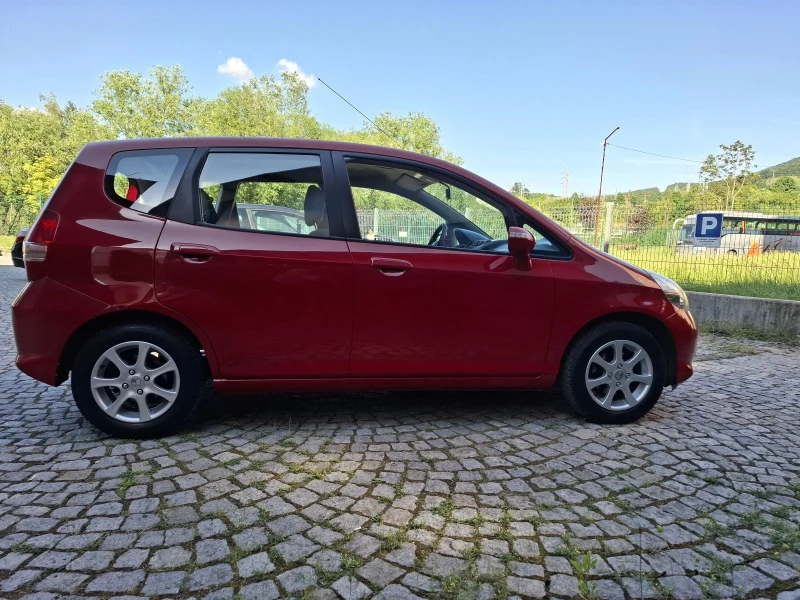 Honda Jazz 1.4i ПЕРФЕКТНА! КАТО НОВА! КЛИМАТРОНИК!, снимка 6 - Автомобили и джипове - 50568056