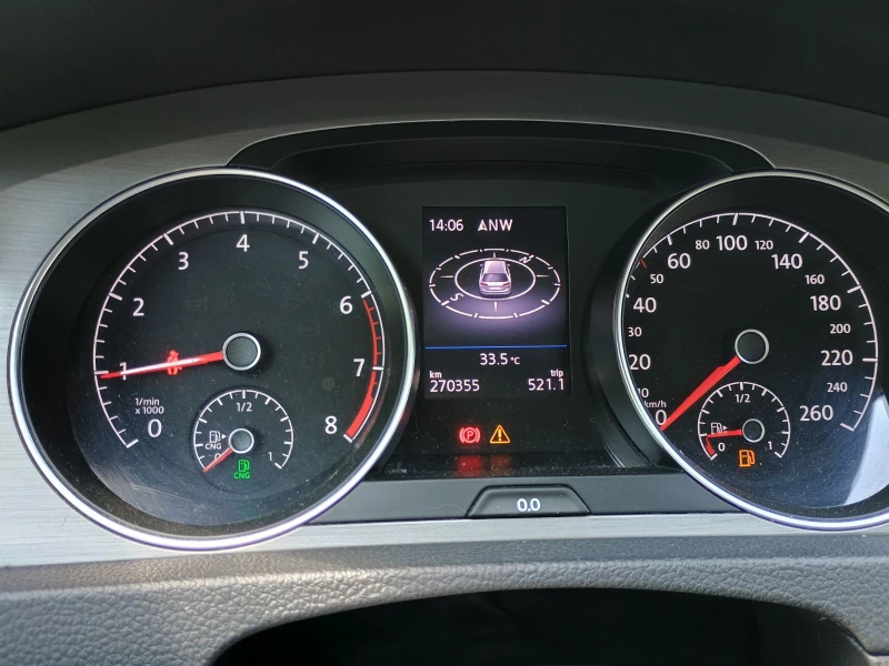 VW Golf 1.4 Бензин/Метан, снимка 7 - Автомобили и джипове - 51139960