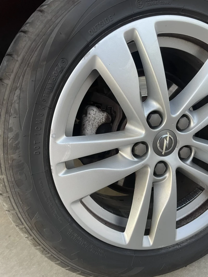 Opel Astra, снимка 8 - Автомобили и джипове - 51762428