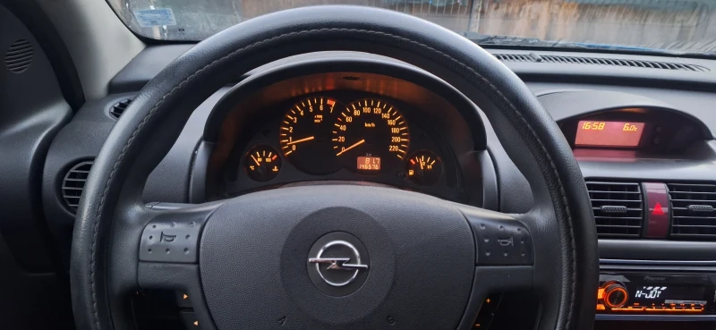 Opel Corsa Corsa C 1.2 75hp, снимка 5 - Автомобили и джипове - 52753553