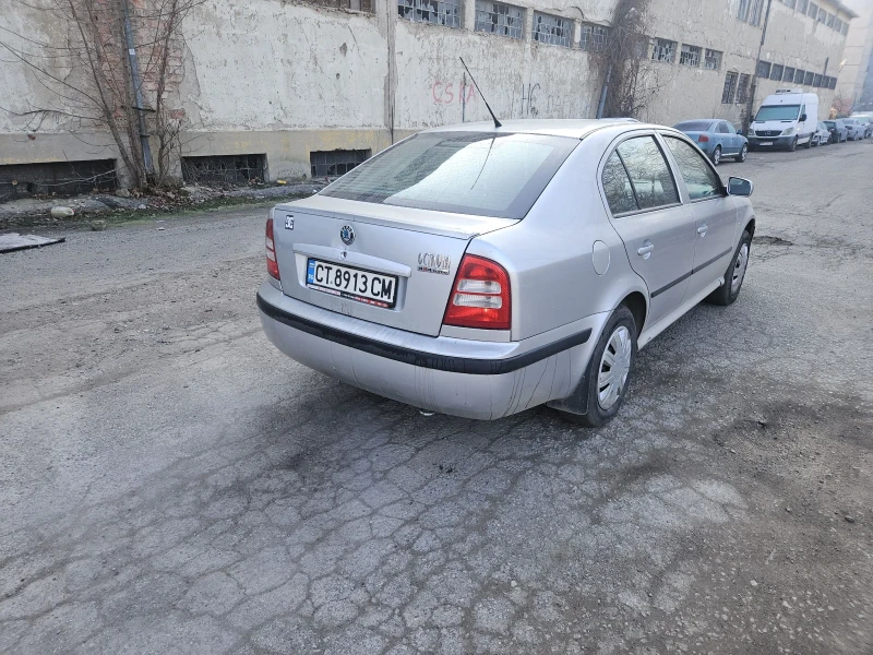Skoda Octavia 1.8T 4X4, снимка 3 - Автомобили и джипове - 52894671