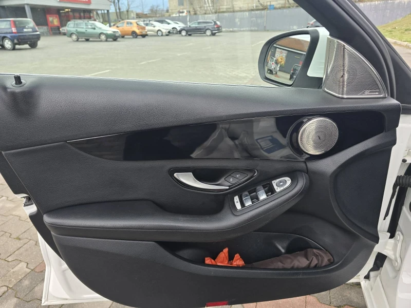 Mercedes-Benz C 300 Hybrid, снимка 12 - Автомобили и джипове - 52972903