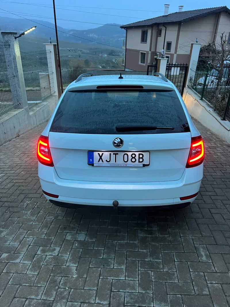 Skoda Octavia Skoda Octavia (комби) CNC 1.5, снимка 5 - Автомобили и джипове - 53180532