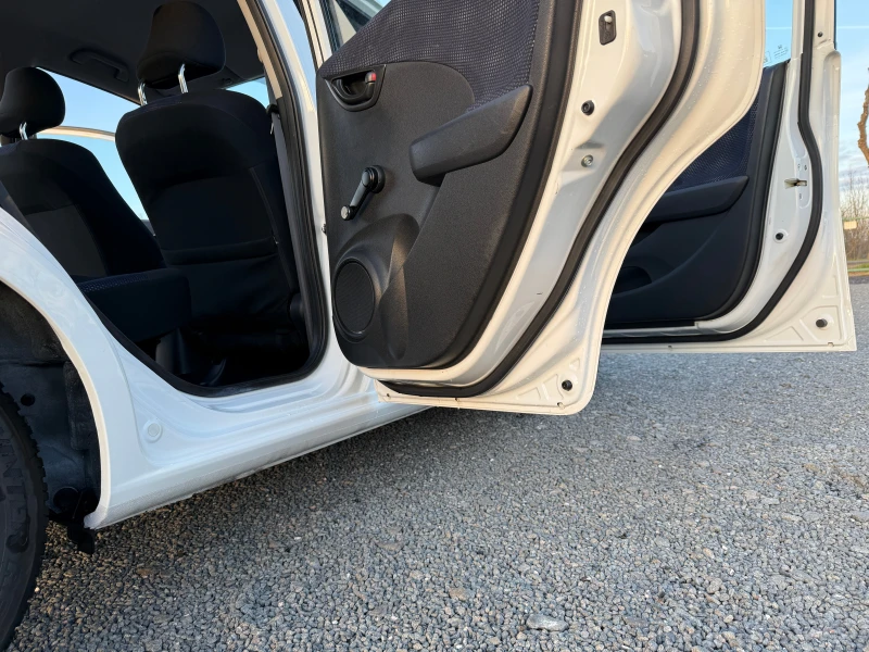 Honda Jazz, снимка 15 - Автомобили и джипове - 53295965