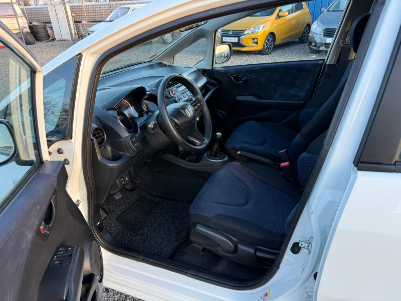 Honda Jazz, снимка 13 - Автомобили и джипове - 53295965