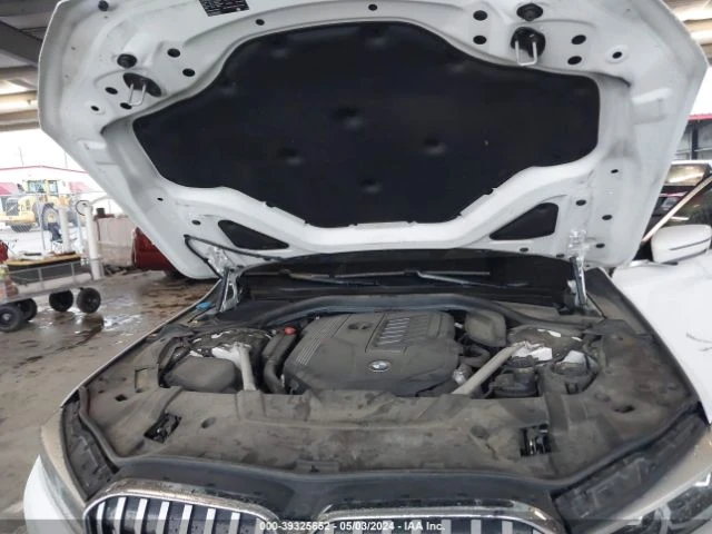 BMW 740 XDRIVE, снимка 11 - Автомобили и джипове - 47973611