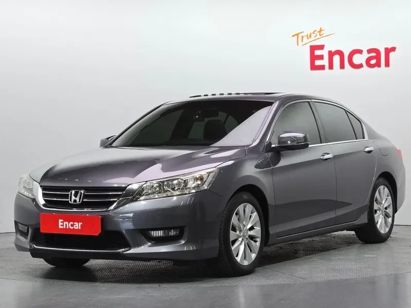 Honda Accord 2.4 Бензин