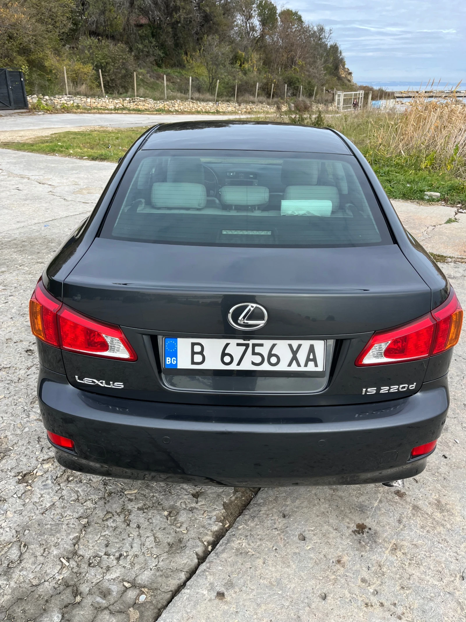 Lexus IS 2.2 XE 20 Facelift - изображение 5