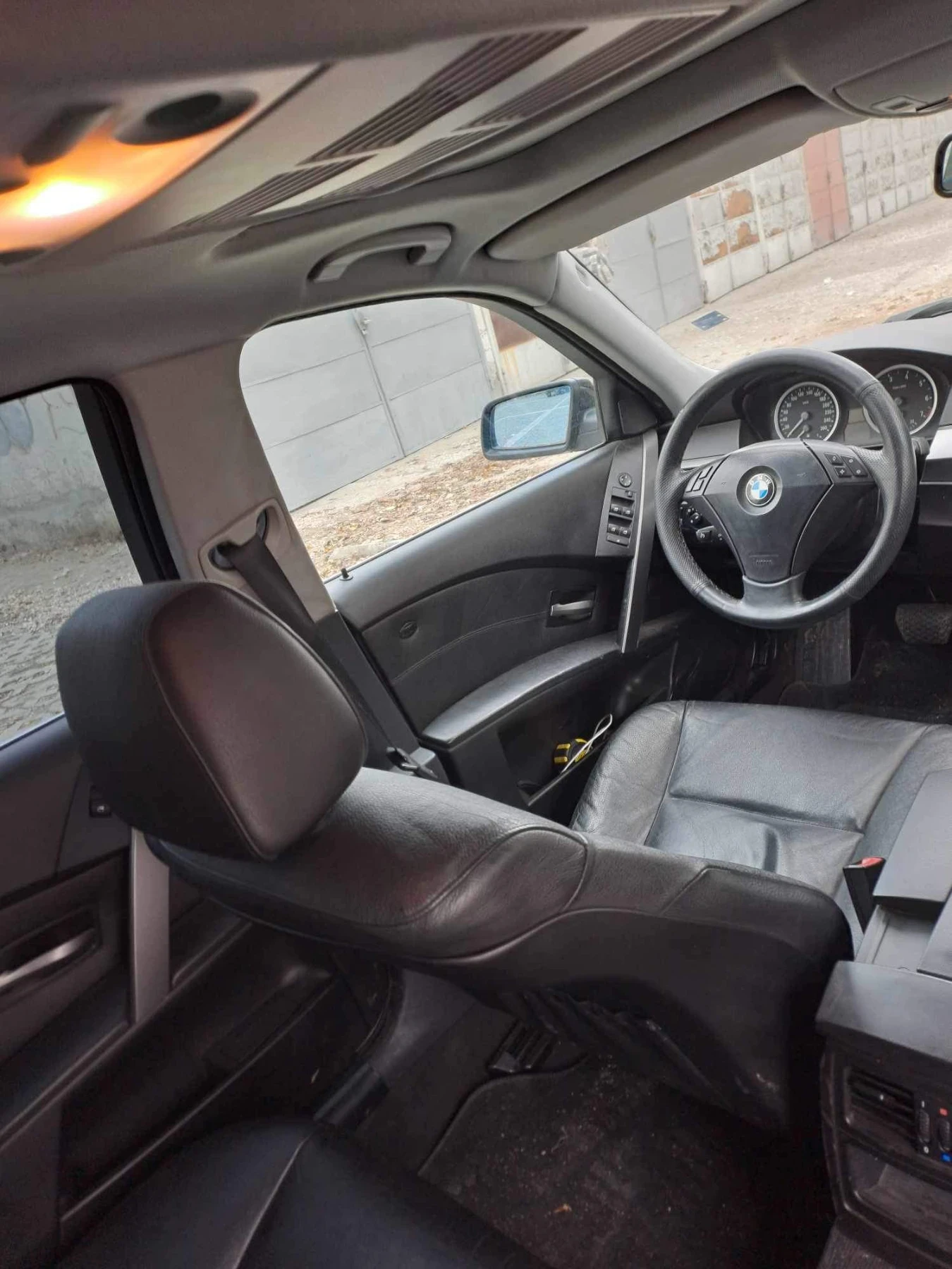 BMW 525 Е60 - изображение 7