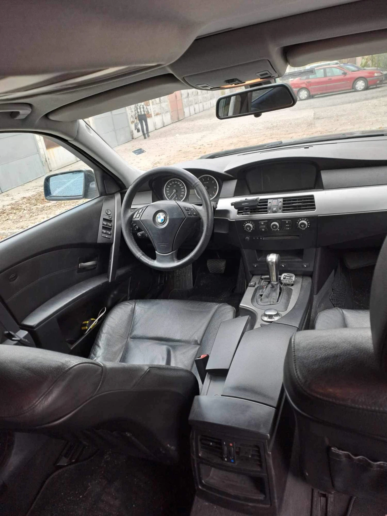 BMW 525 Е60 - изображение 6
