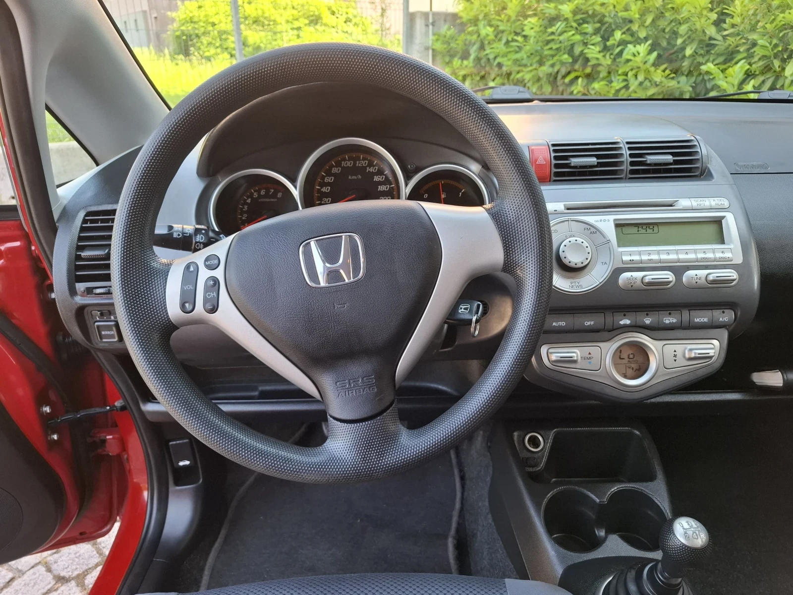 Honda Jazz 1.4i ПЕРФЕКТНА! КАТО НОВА! КЛИМАТРОНИК! | Mobile.bg — изображение 12