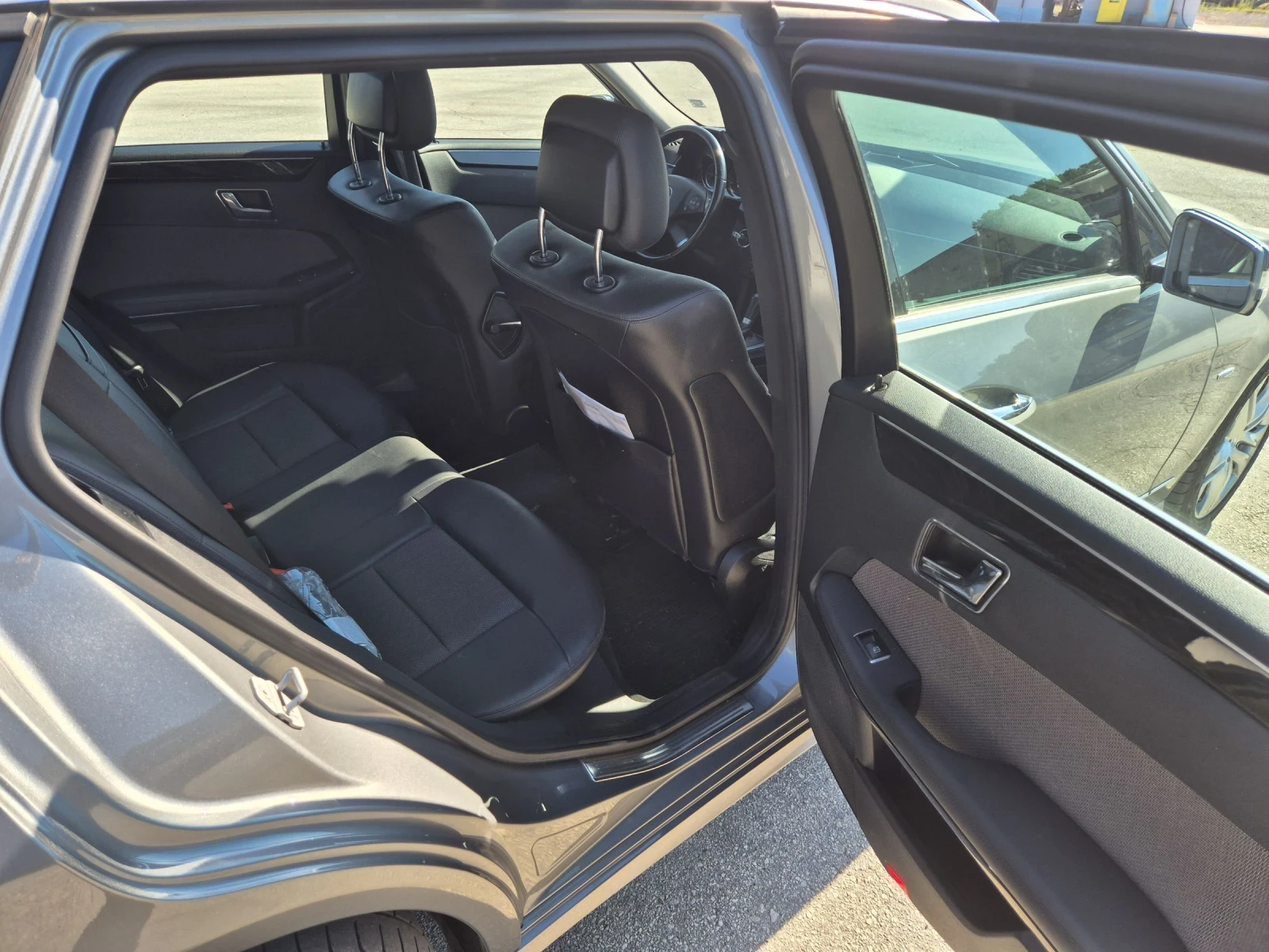 Mercedes-Benz E 220 BlueEfficiency | Mobile.bg   14